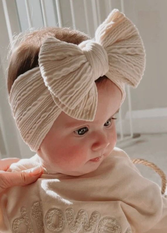 Cintillo Almendra Grande Beige