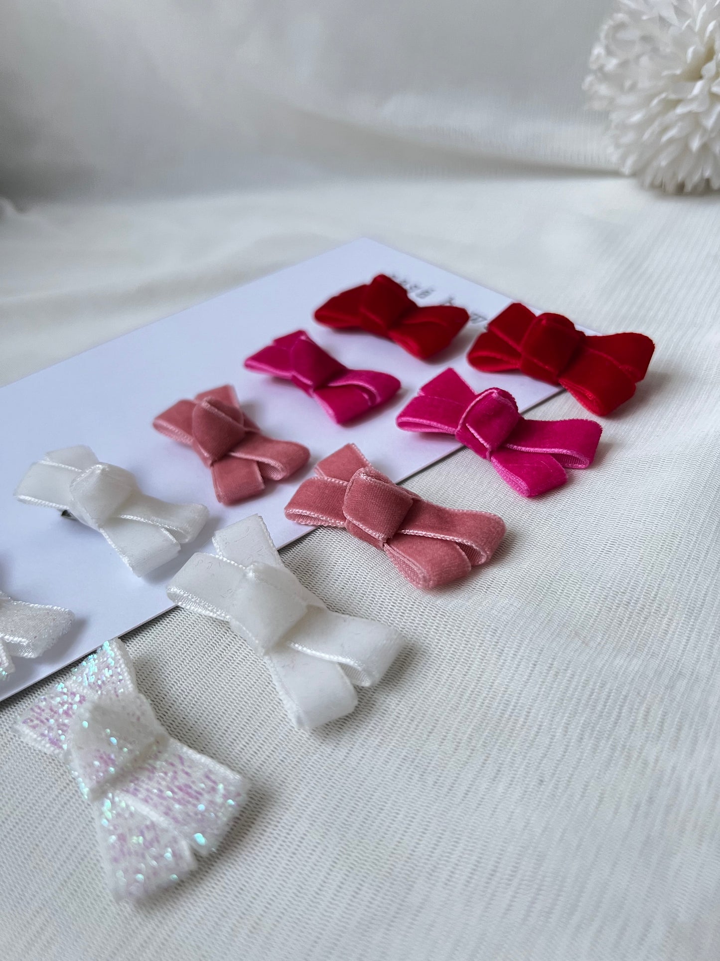 Velvet Knot Par Mini Pinches para Niña